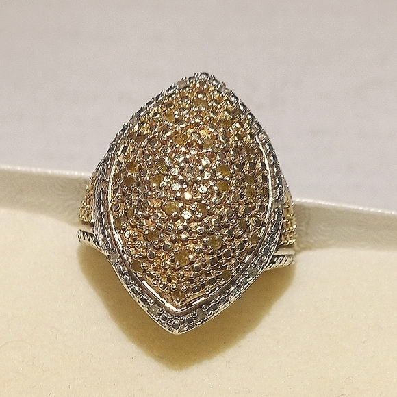 Jewelry - Diamond Ring